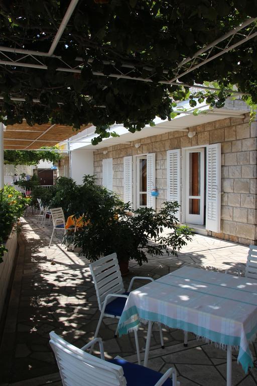 Bakara Guest house