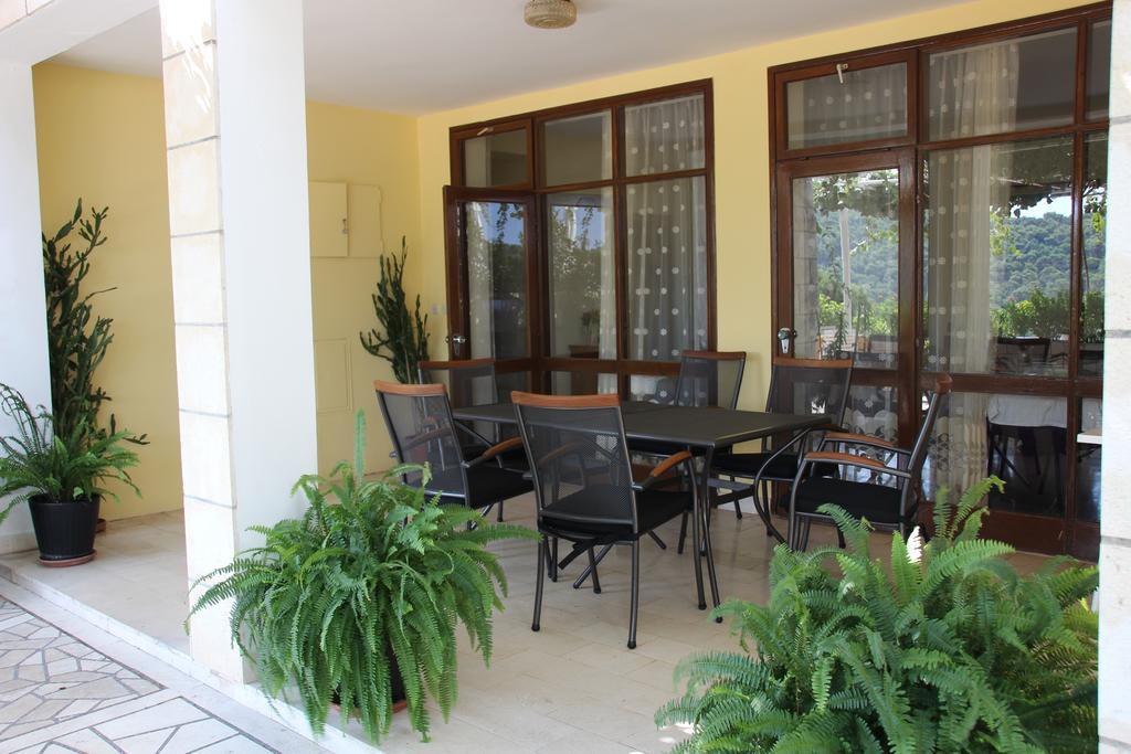 Guest house Bakara
